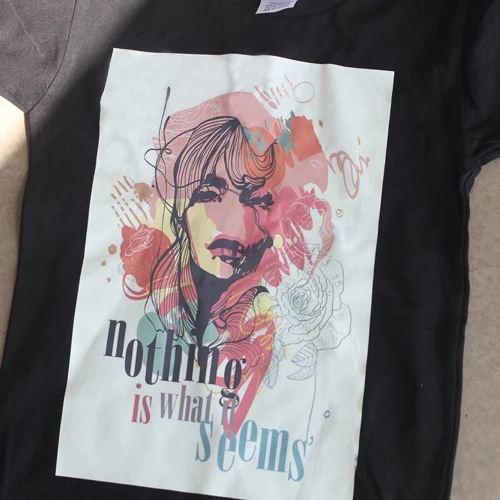 Papier T-shirt &agrave; jet d'encre fonc&eacute; et lumineux