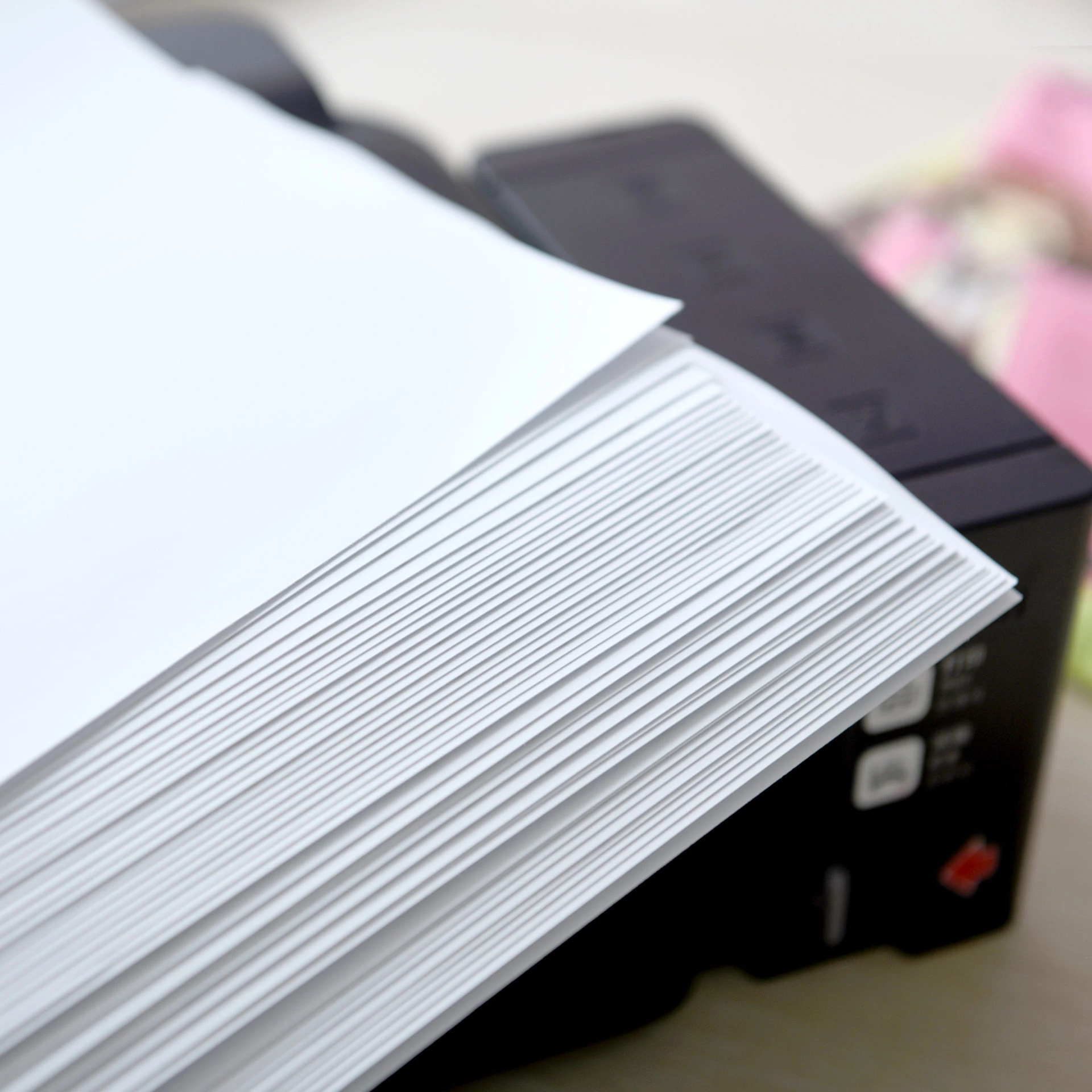 Papier transfert pour t-shirt fonc&eacute; &agrave; jet d'encre