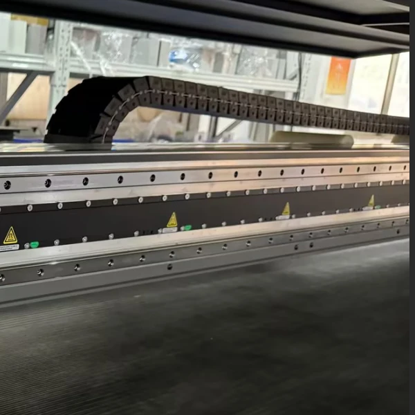 Imprimante multifonction hybride UV-H1806S